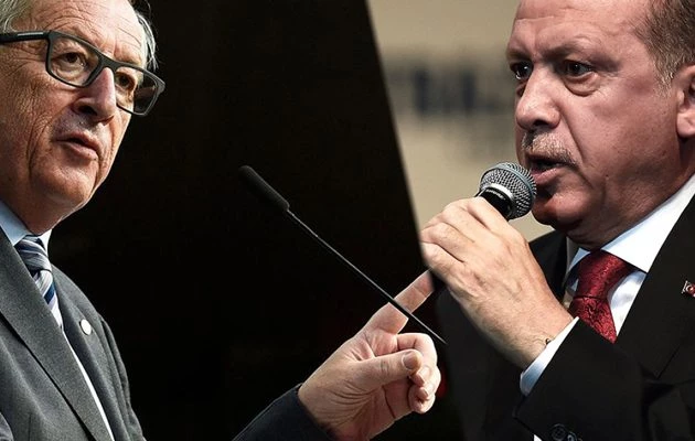 «Φάπα» Γιούνκερ σε Ερντογάν: Ξέχνα την ΕΕ!